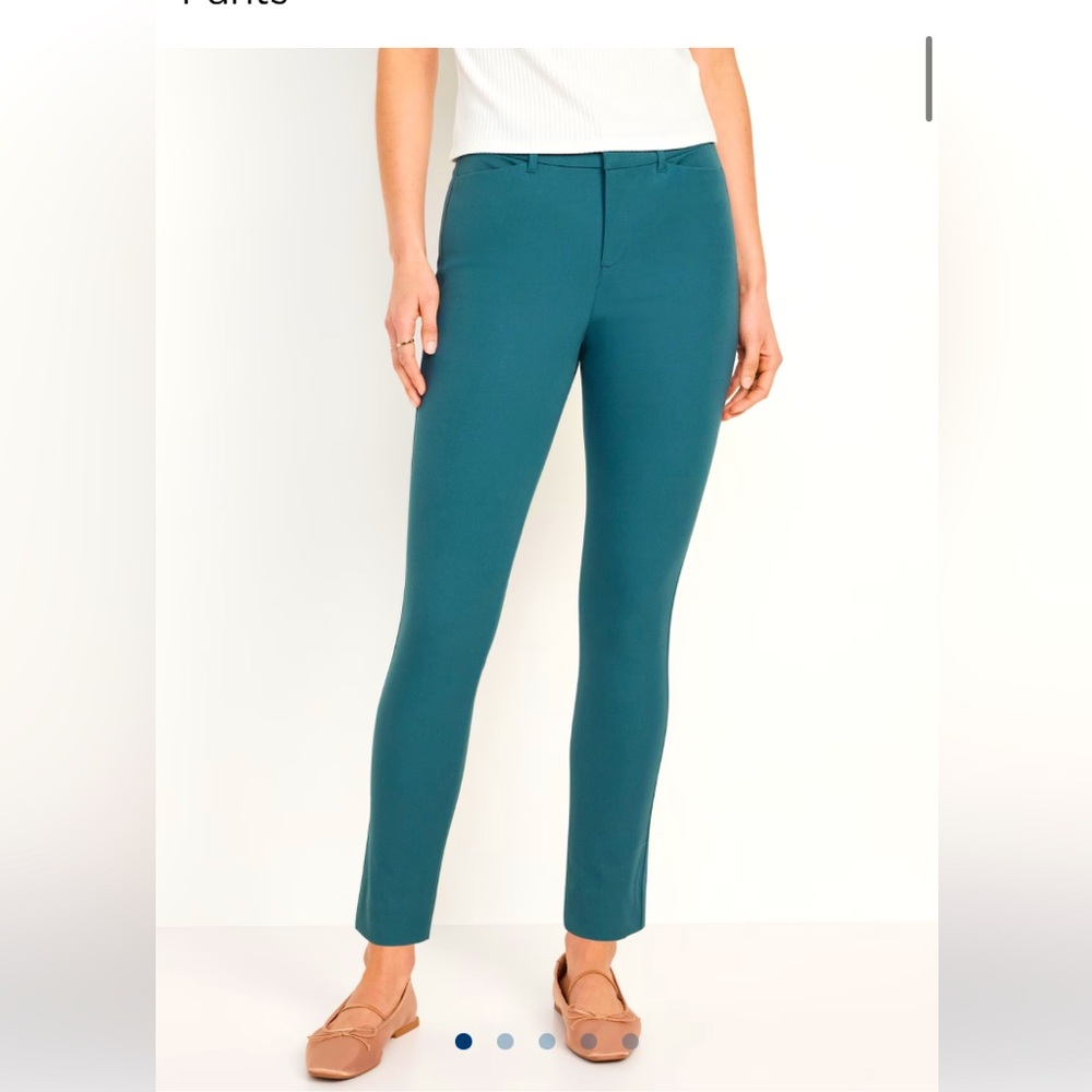 COPY - Old Navy Pixie High-Waisted Skinny Ankle Pants {Size 12}